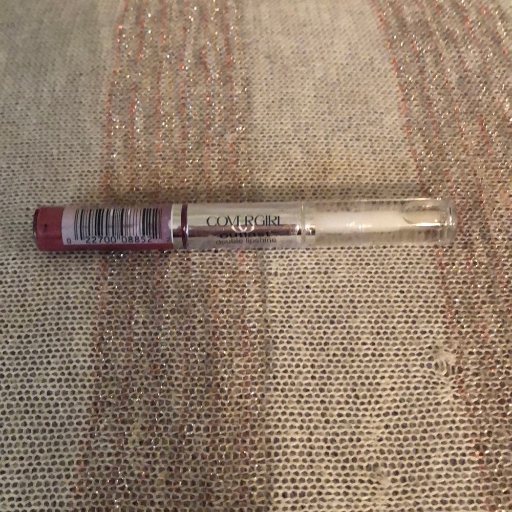 CoverGirl Outlast Lip Shine - Rose Quartz